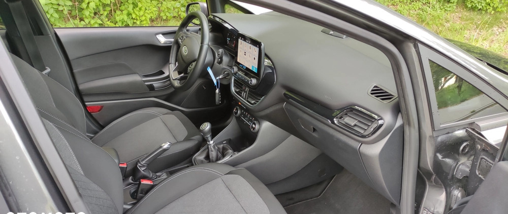 Ford Fiesta cena 44900 przebieg: 57000, rok produkcji 2020 z Libiąż małe 742